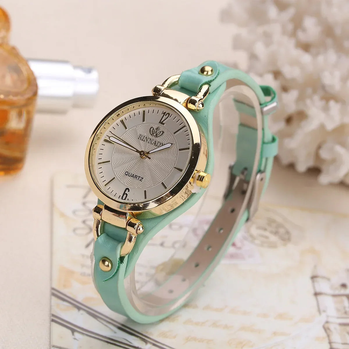 L’Or Blanc Timepiece