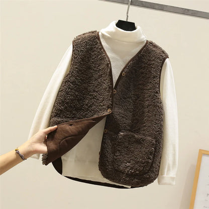 Carlina Versatile Chic Wool Vest