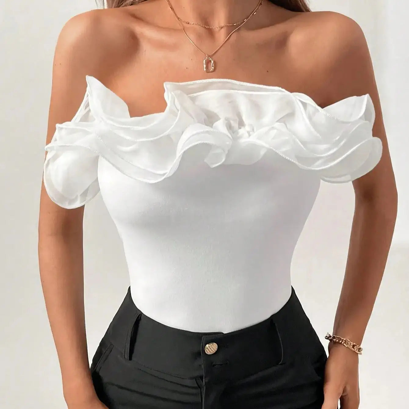 Marta Strapless Chic Top