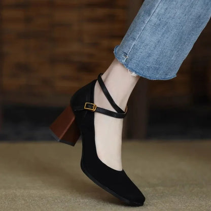 Fabia Square Toe Heel